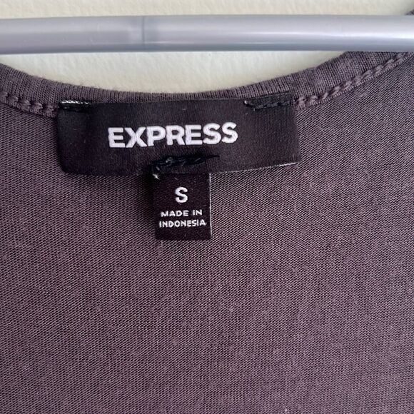Express Dark Gray Scoop Neck Ruffle Bib Front Tank Top Blouse - Picture 11 of 16